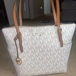 Michael Kors Vanilla & Camel Straps Travel Top Zip Signature Monogram Tote Purse